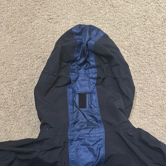 REI Men's Navy and Black Windbreaker - Picture 4 of 12